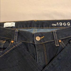 Gap 1969 31 Regular Curvy Skinny Jeans